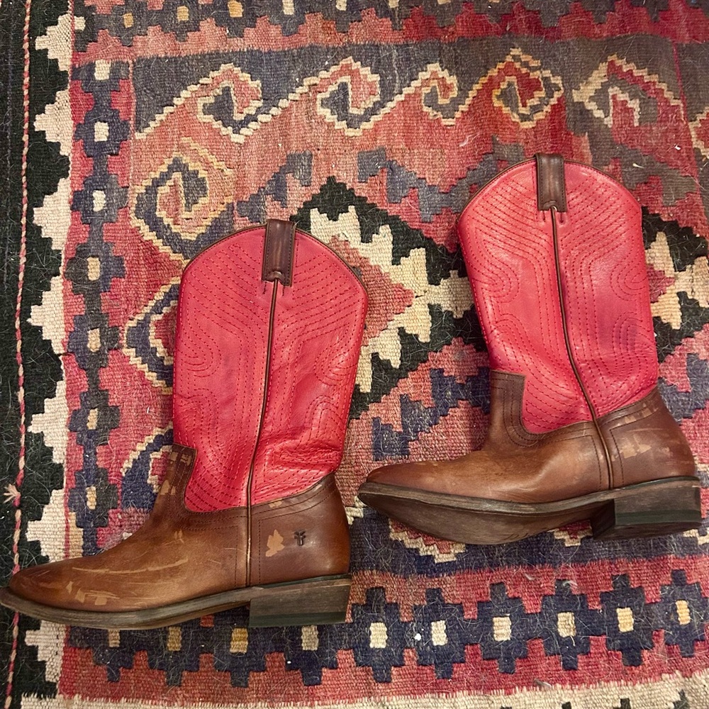 Frye Billy Stitch Pull On Western Cowgirl Boots Red Brown Leather Women’s size 5